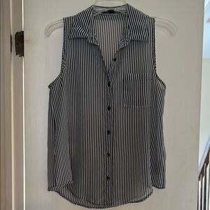 Forever 21 Sleeveless Blouse